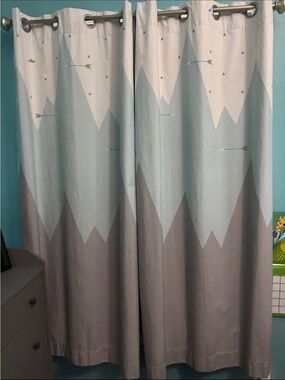 Geometric Mountain Print Curtain Panel - Blue, White & Gray